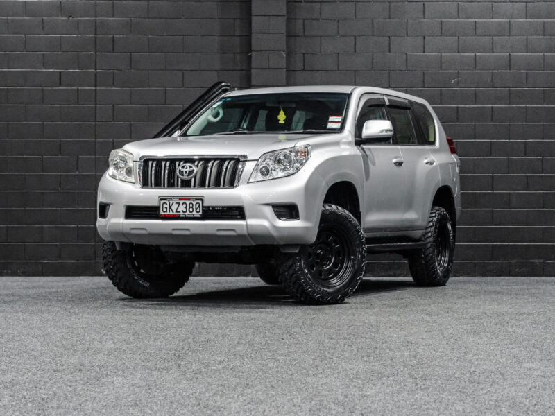 Vehicle Gallery Image