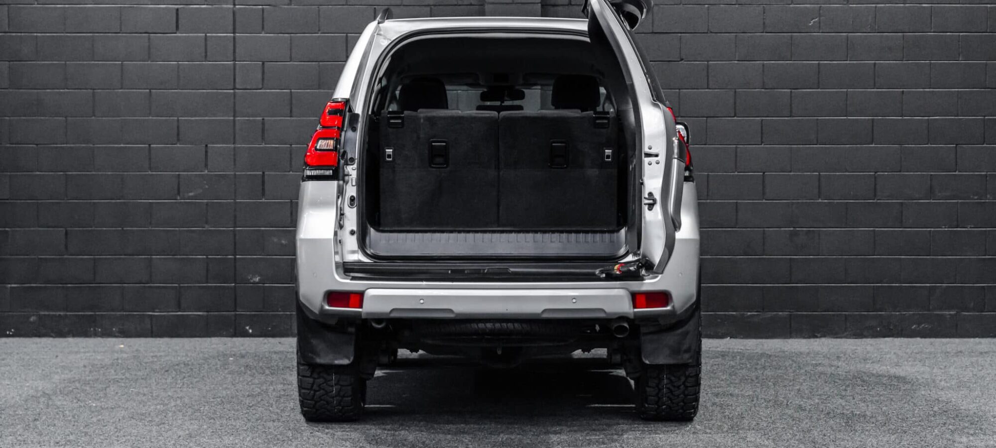 Vehicle Gallery Image