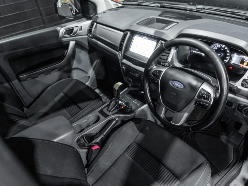 Vehicle Gallery Image