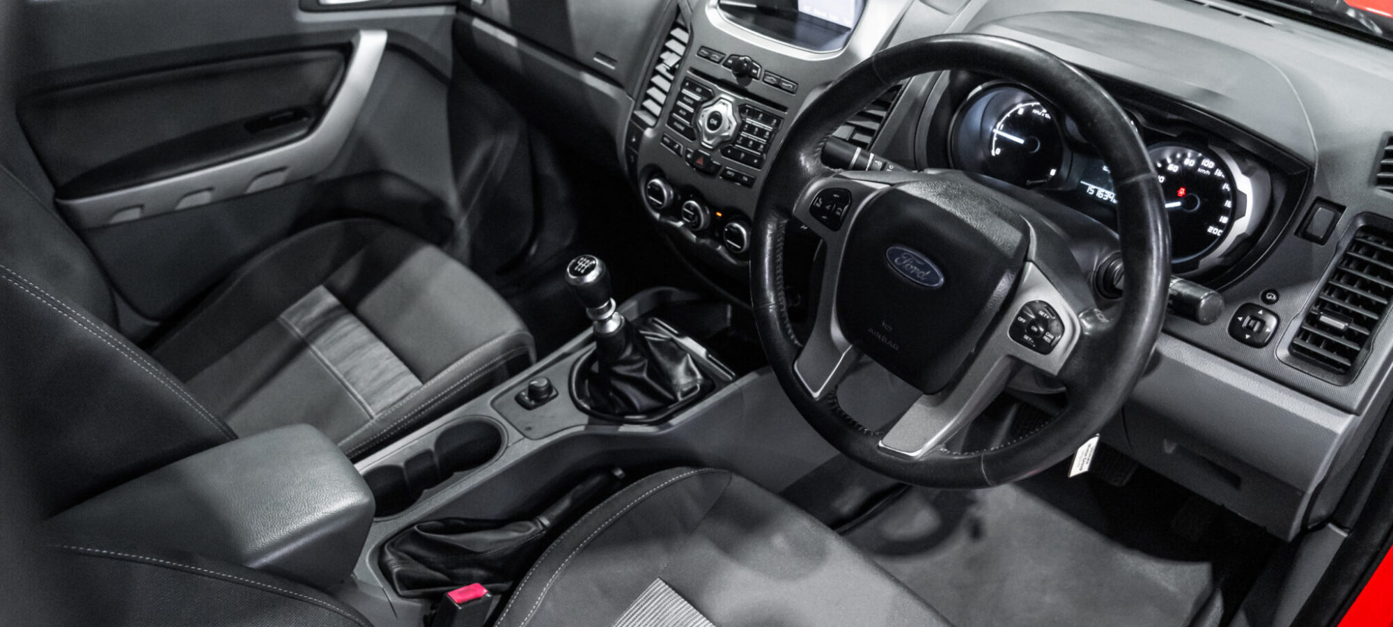 Vehicle Gallery Image