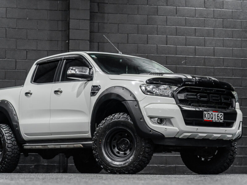 Vehicle Gallery Image