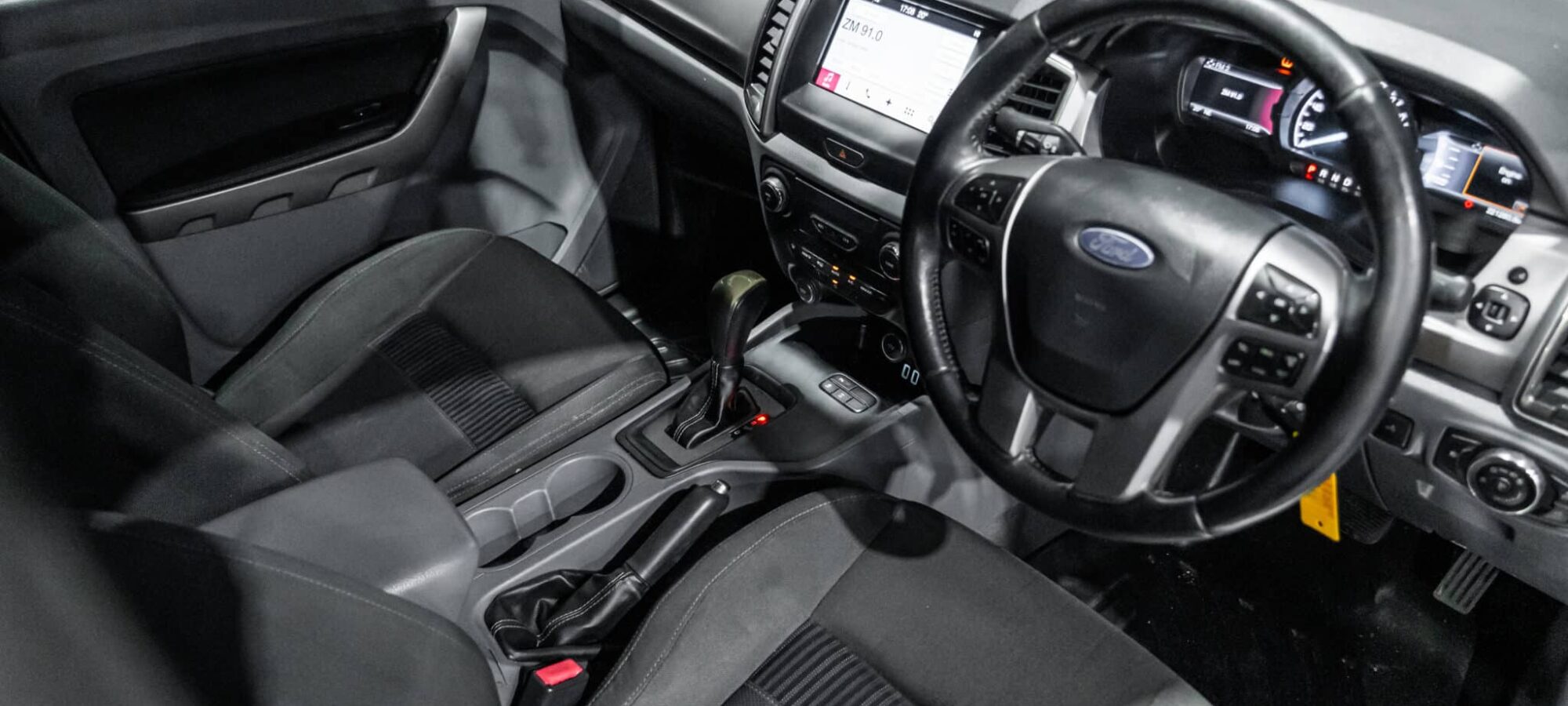 Vehicle Gallery Image