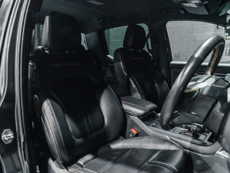 Vehicle Gallery Image