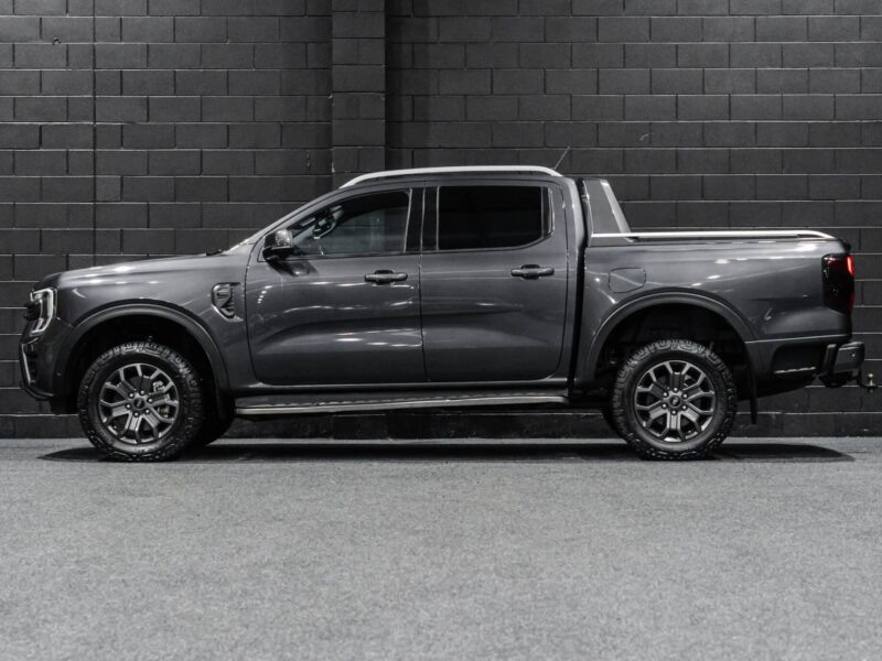 Vehicle Gallery Image