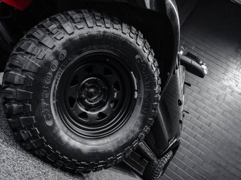 Vehicle Gallery Image