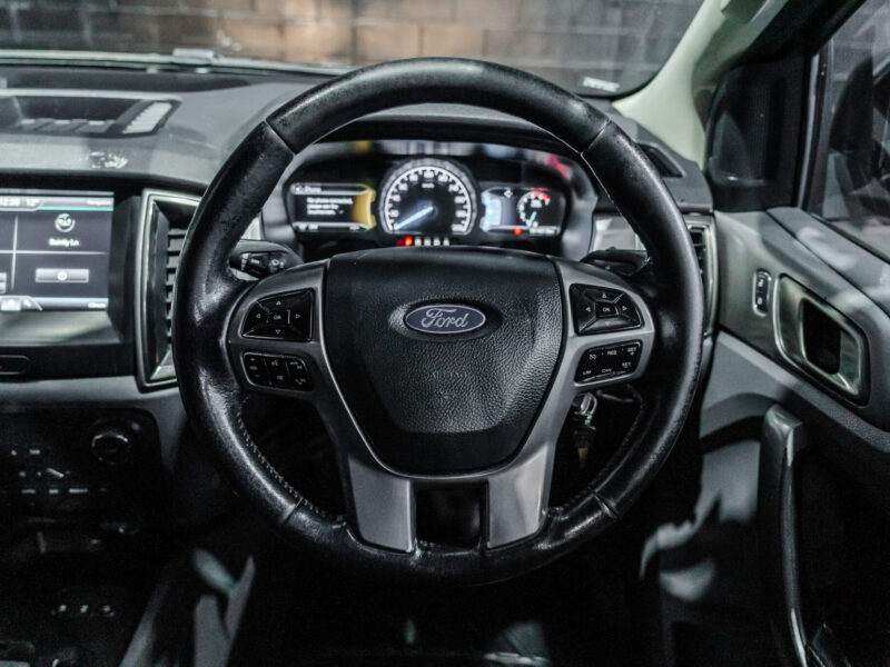Vehicle Gallery Image