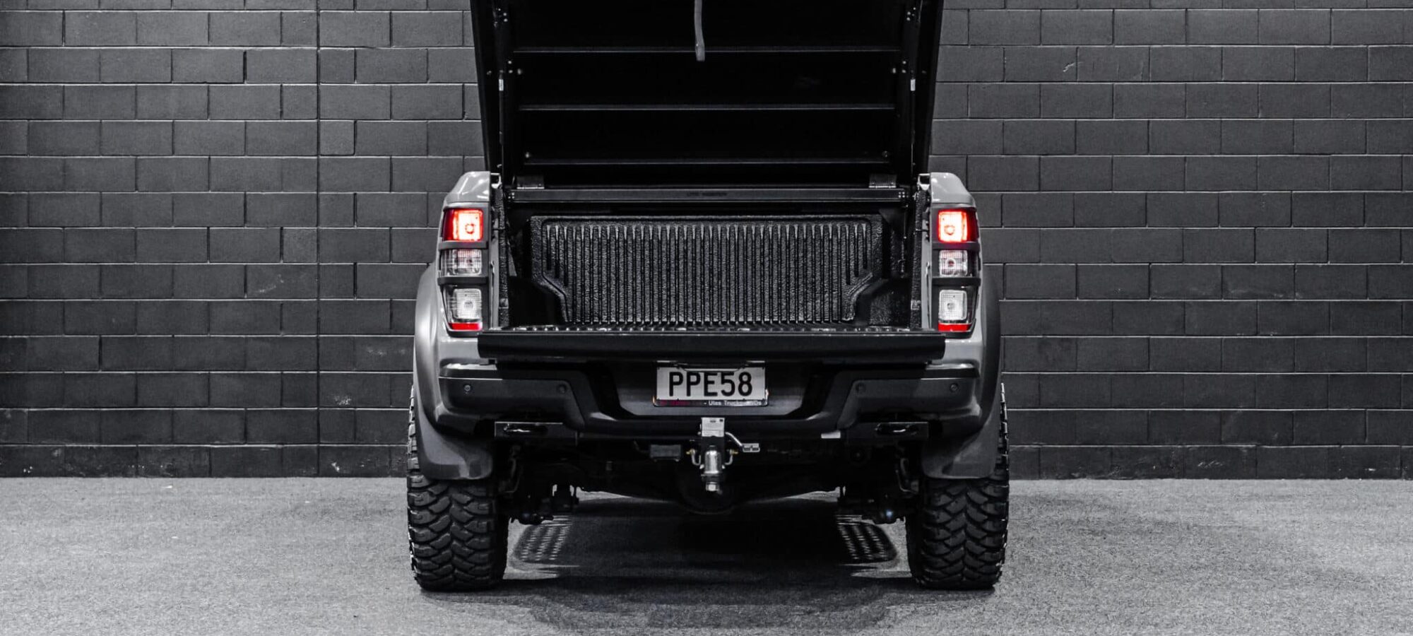 Vehicle Gallery Image