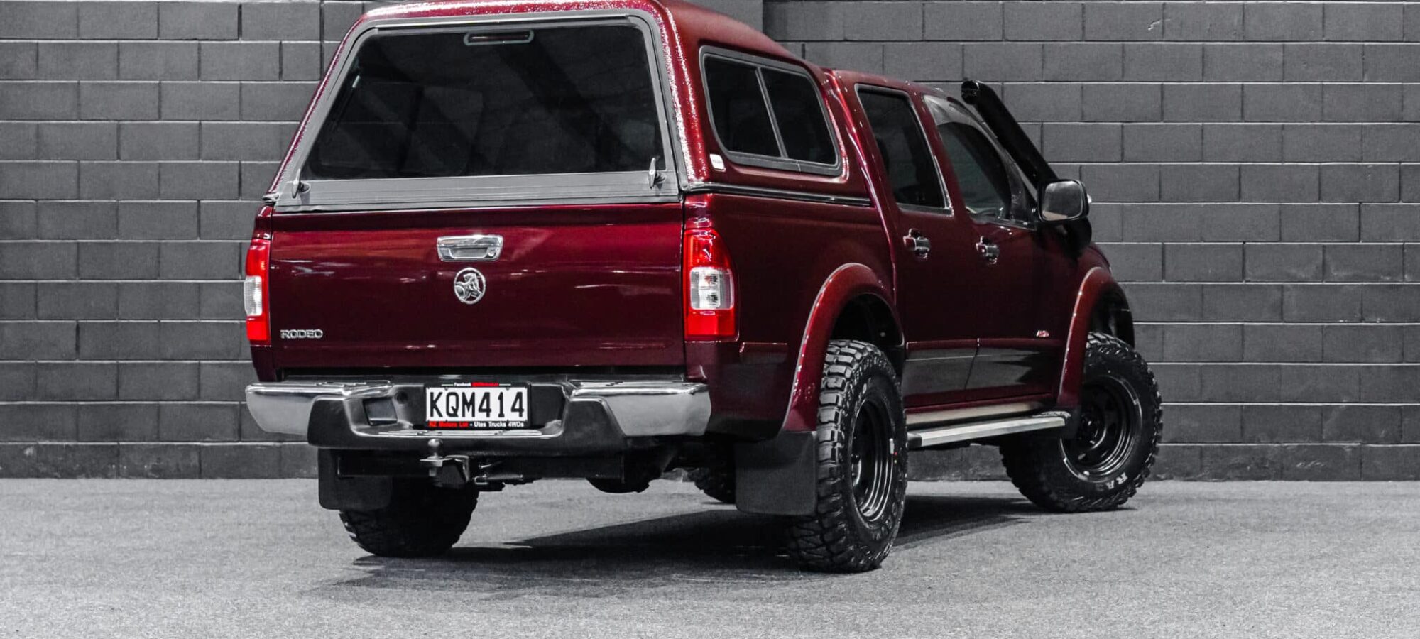 Vehicle Gallery Image