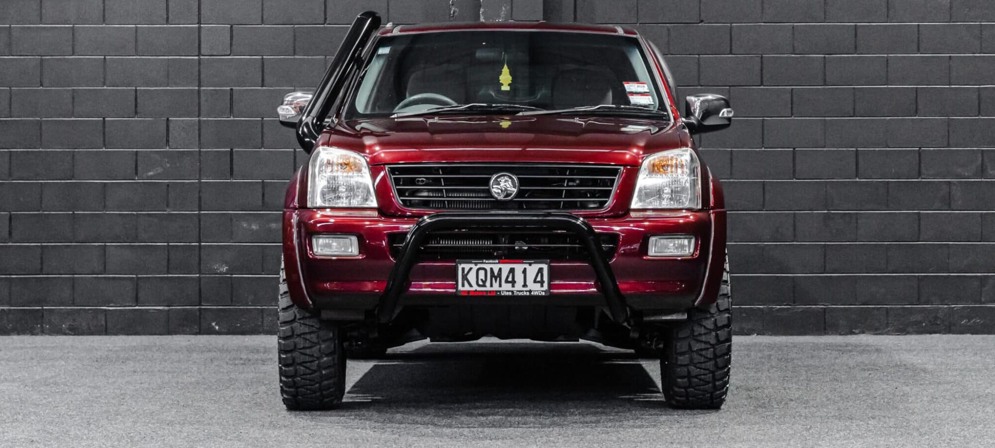 Vehicle Gallery Image