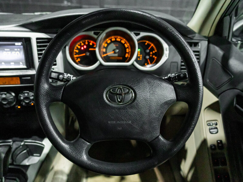 Vehicle Gallery Image