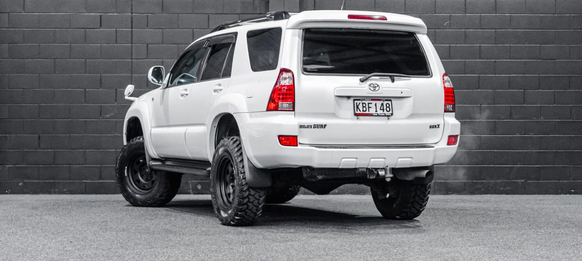 Vehicle Gallery Image