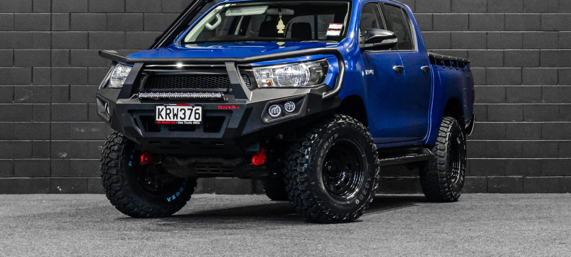 Vehicle Gallery Image