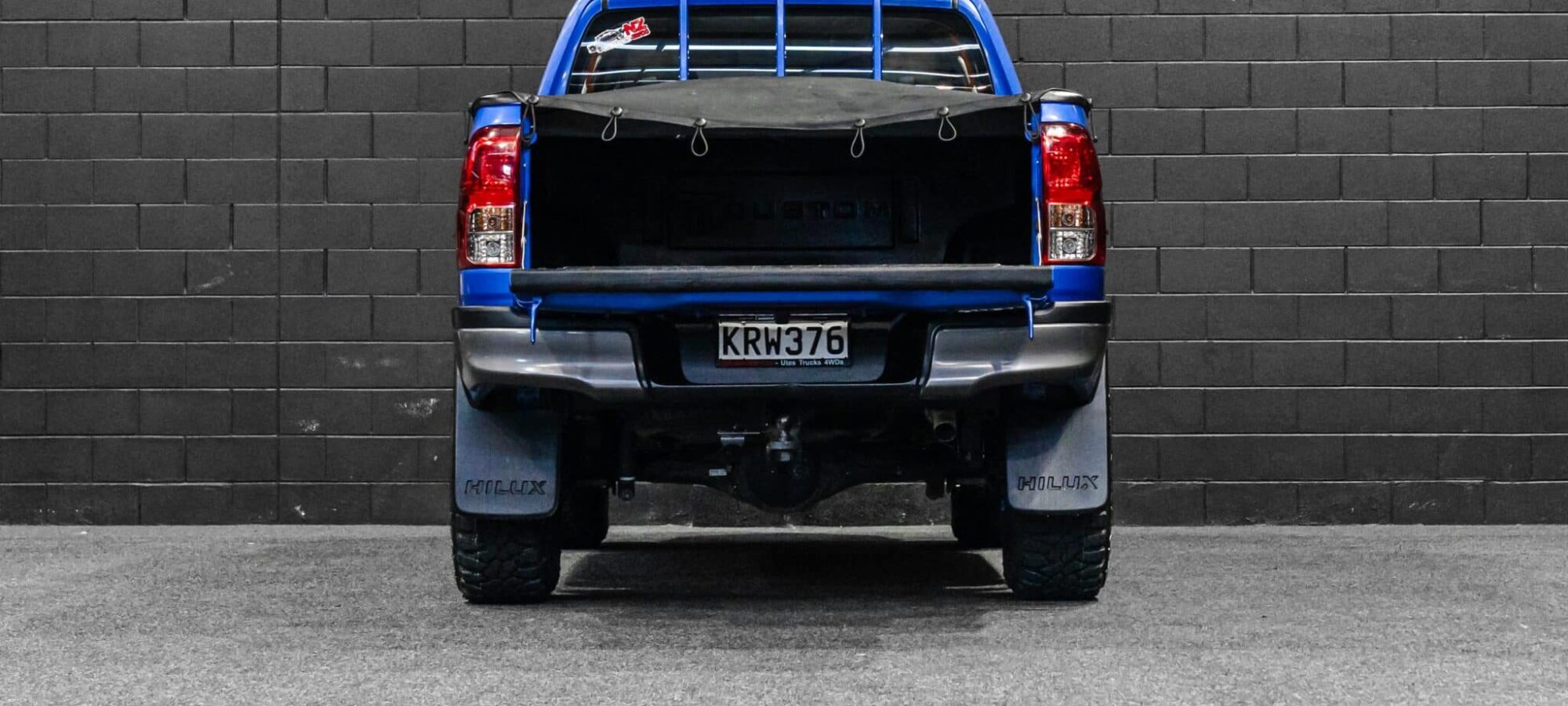 Vehicle Gallery Image