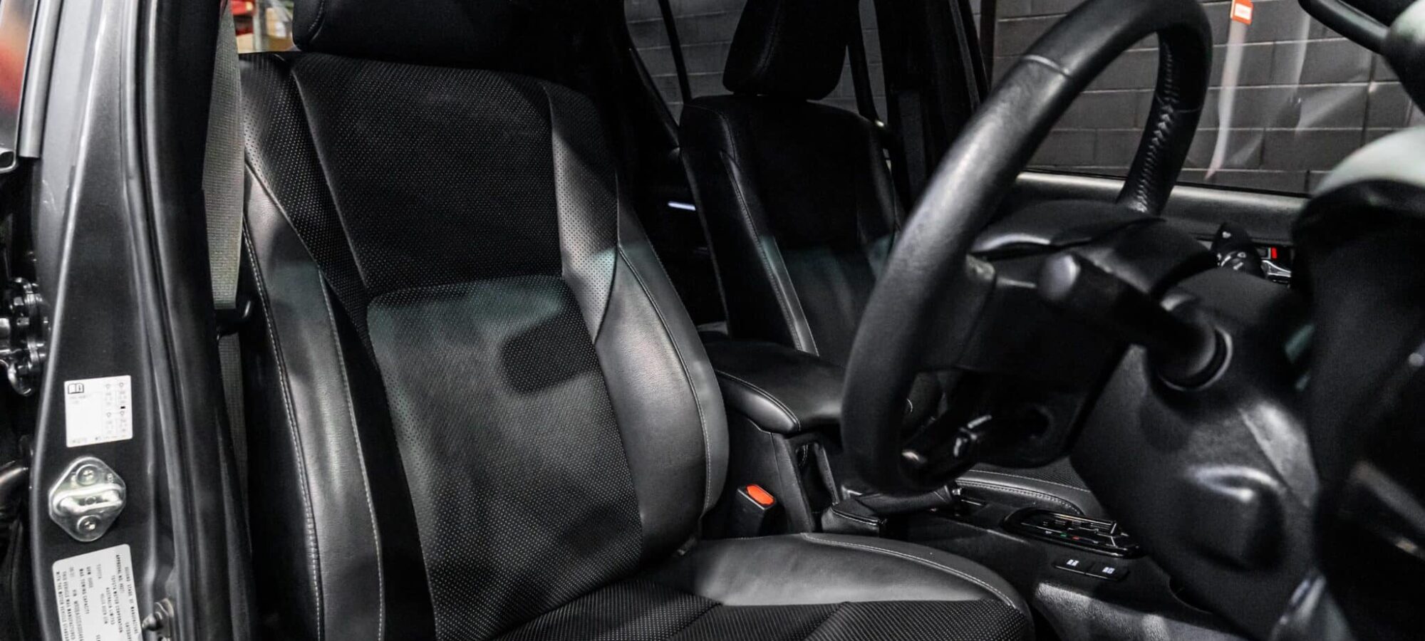 Vehicle Gallery Image