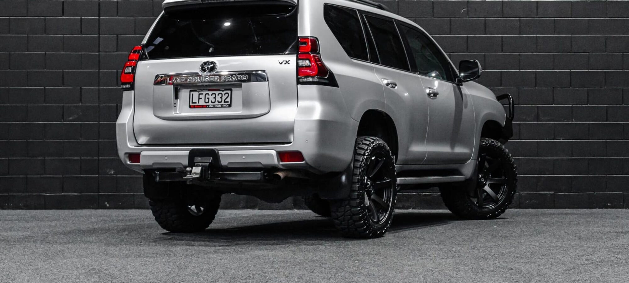 Vehicle Gallery Image