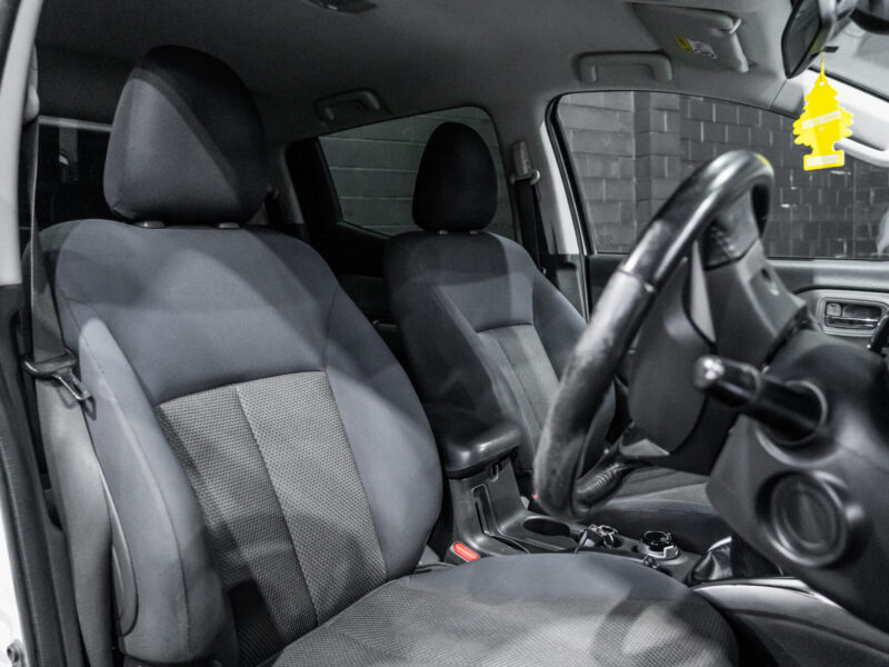 Vehicle Gallery Image