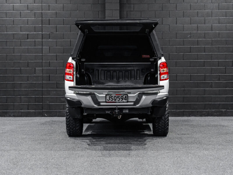 Vehicle Gallery Image