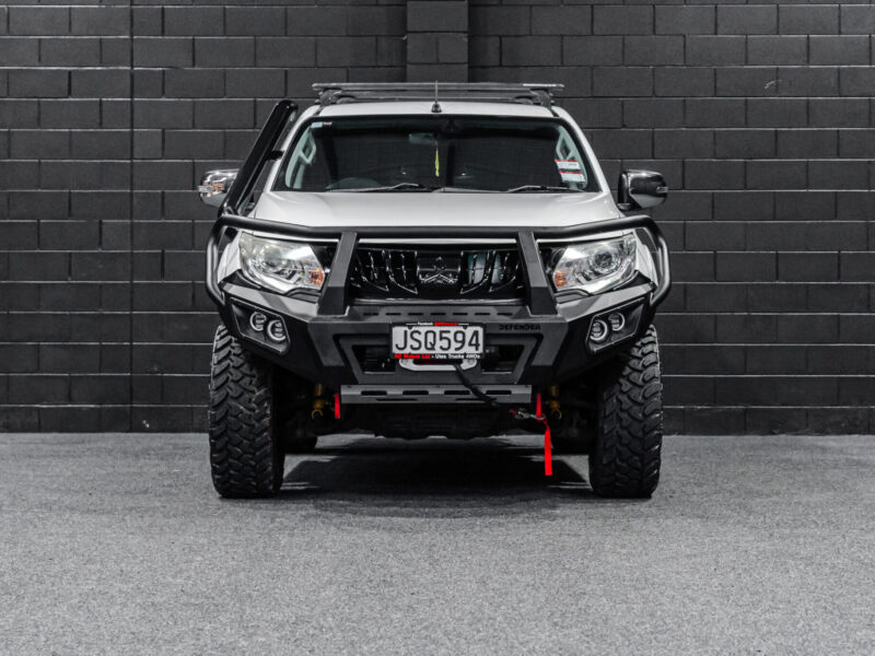 Vehicle Gallery Image