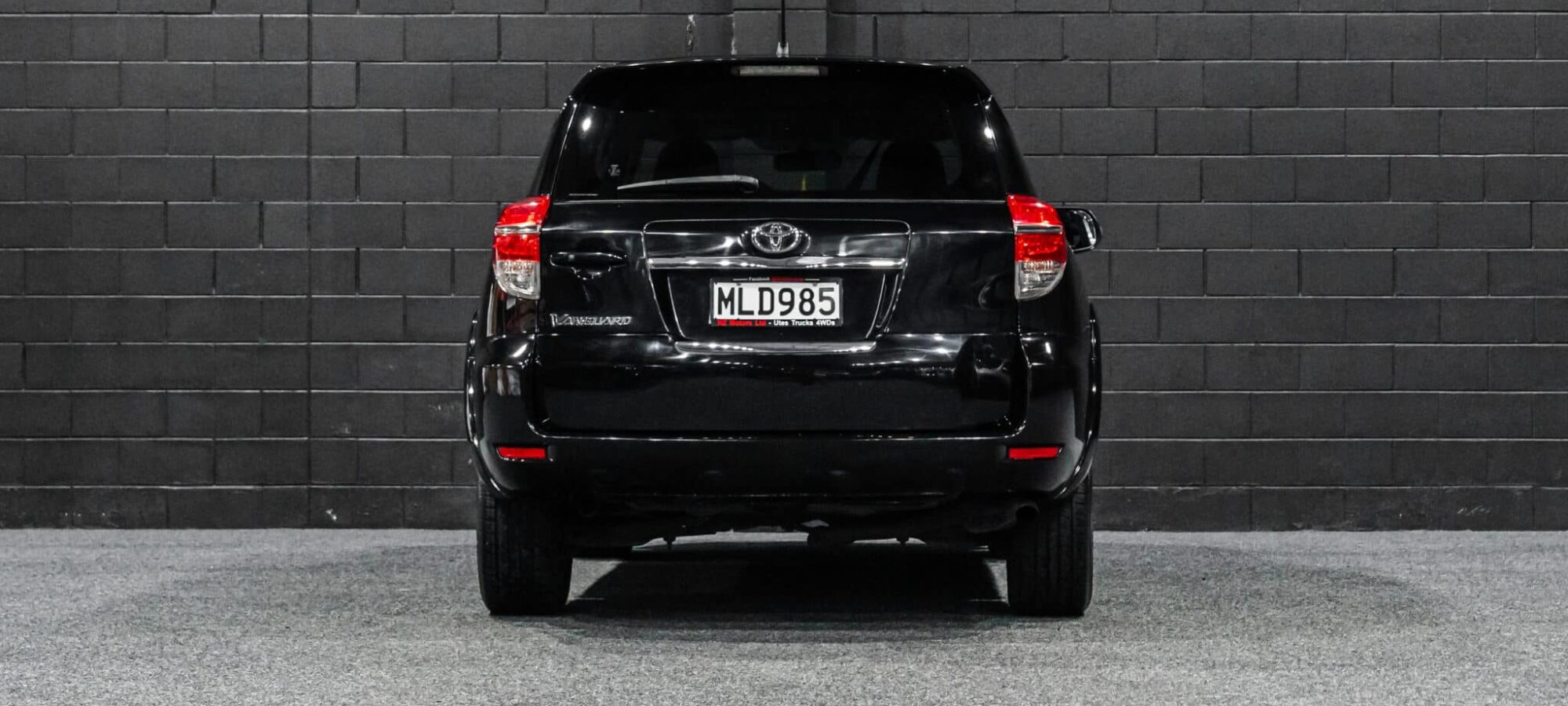Vehicle Gallery Image