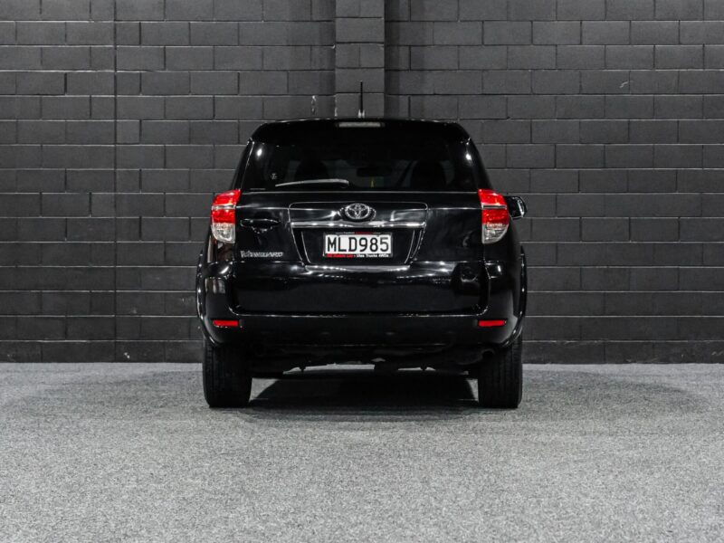Vehicle Gallery Image