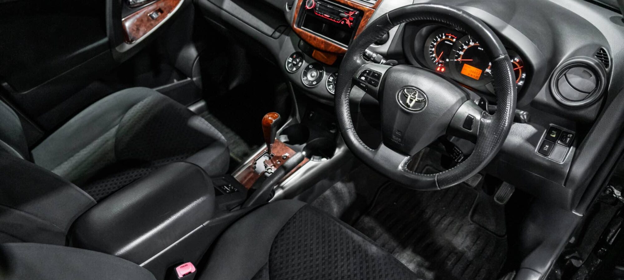 Vehicle Gallery Image