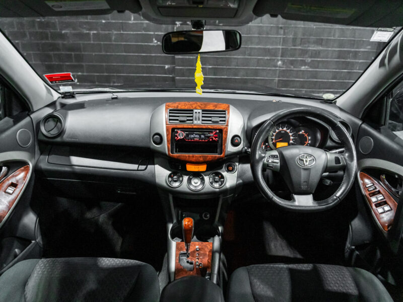 Vehicle Gallery Image