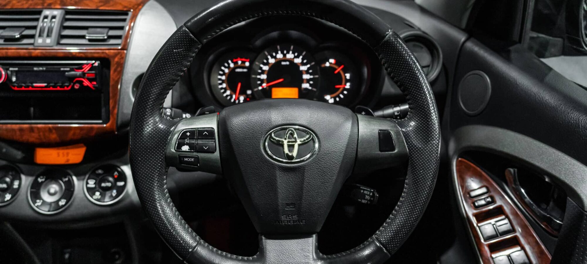 Vehicle Gallery Image