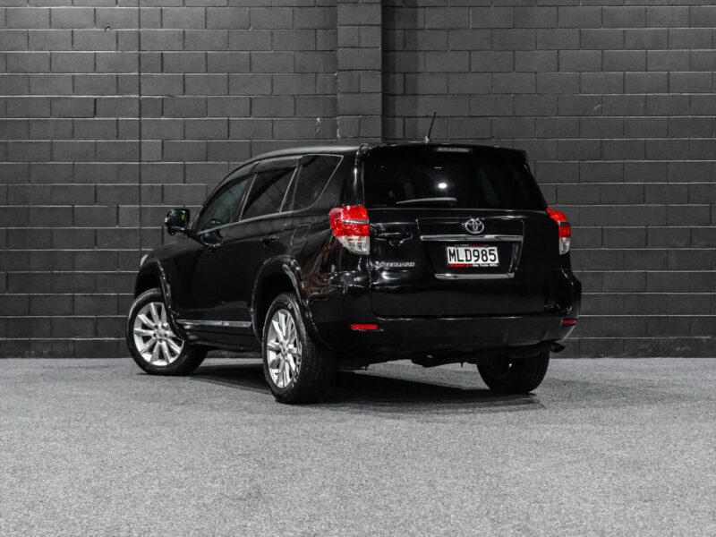 Vehicle Gallery Image