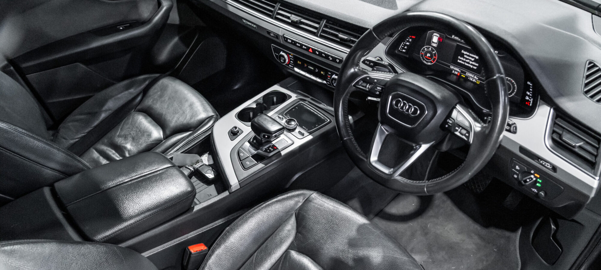 Vehicle Gallery Image