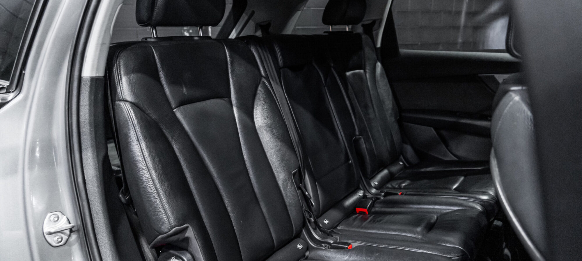 Vehicle Gallery Image
