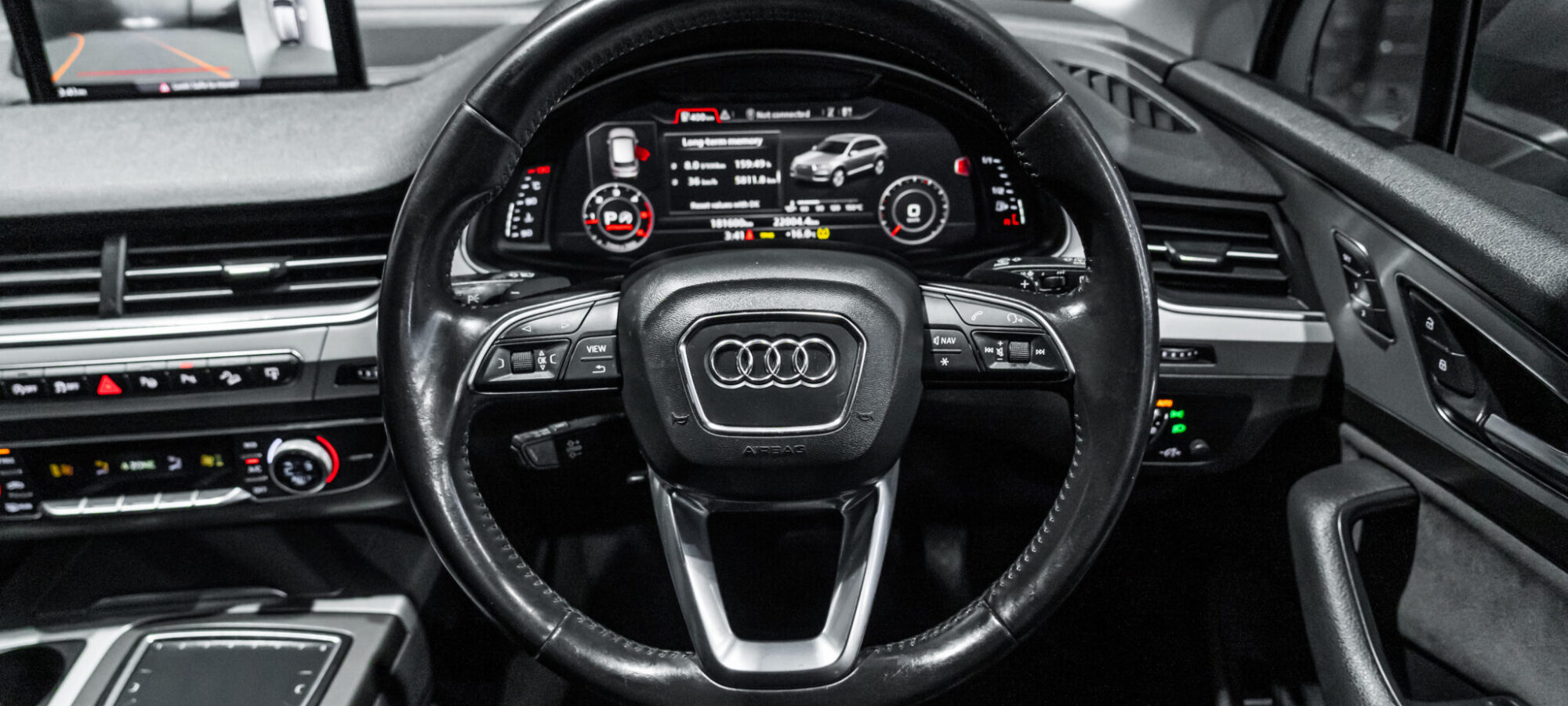 Vehicle Gallery Image