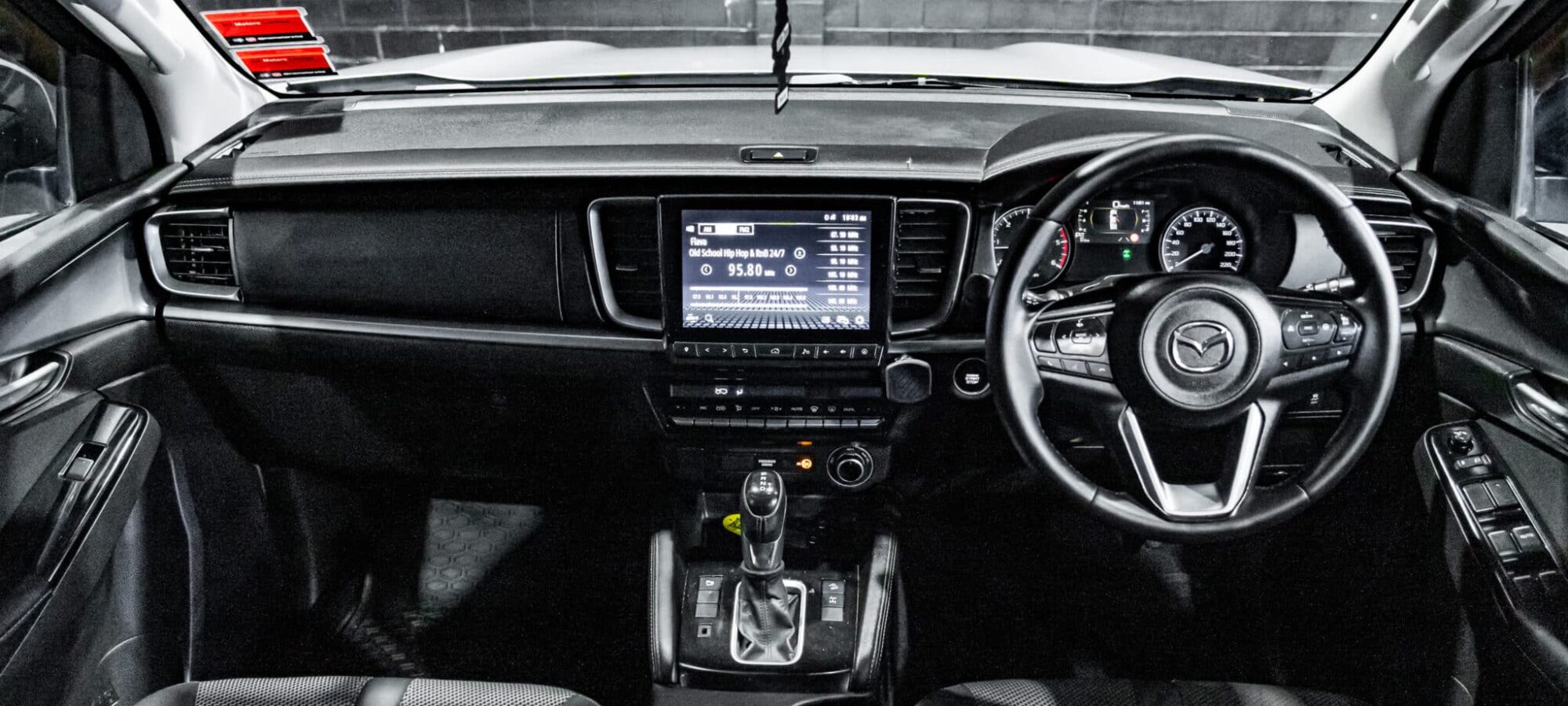 Vehicle Gallery Image