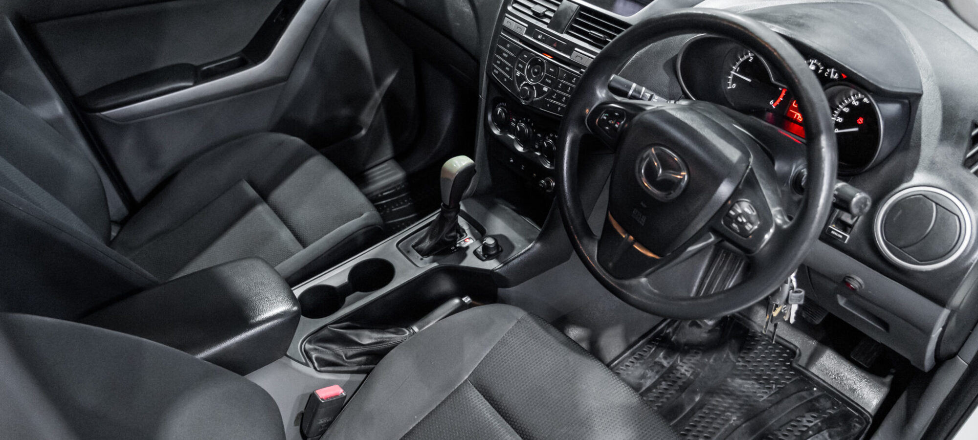 Vehicle Gallery Image