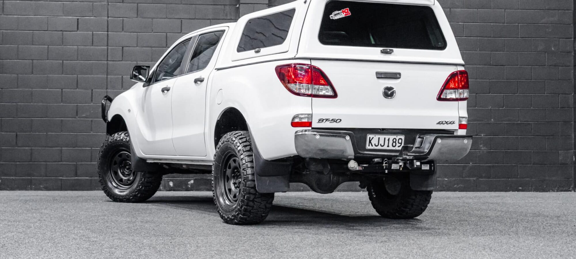 Vehicle Gallery Image