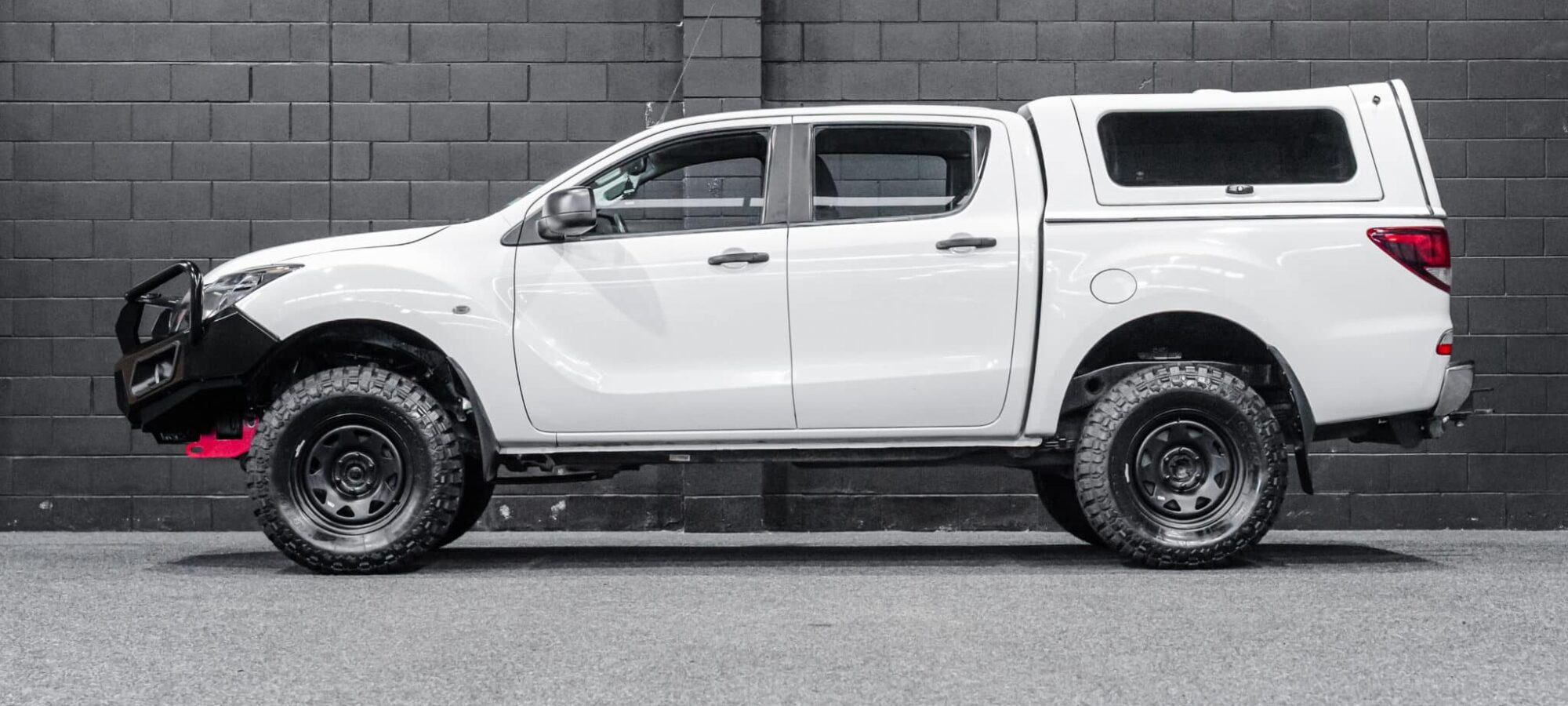 Vehicle Gallery Image