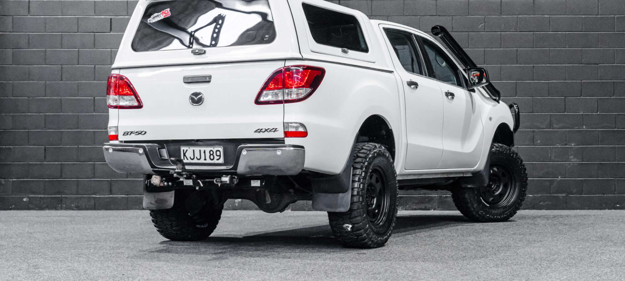 Vehicle Gallery Image