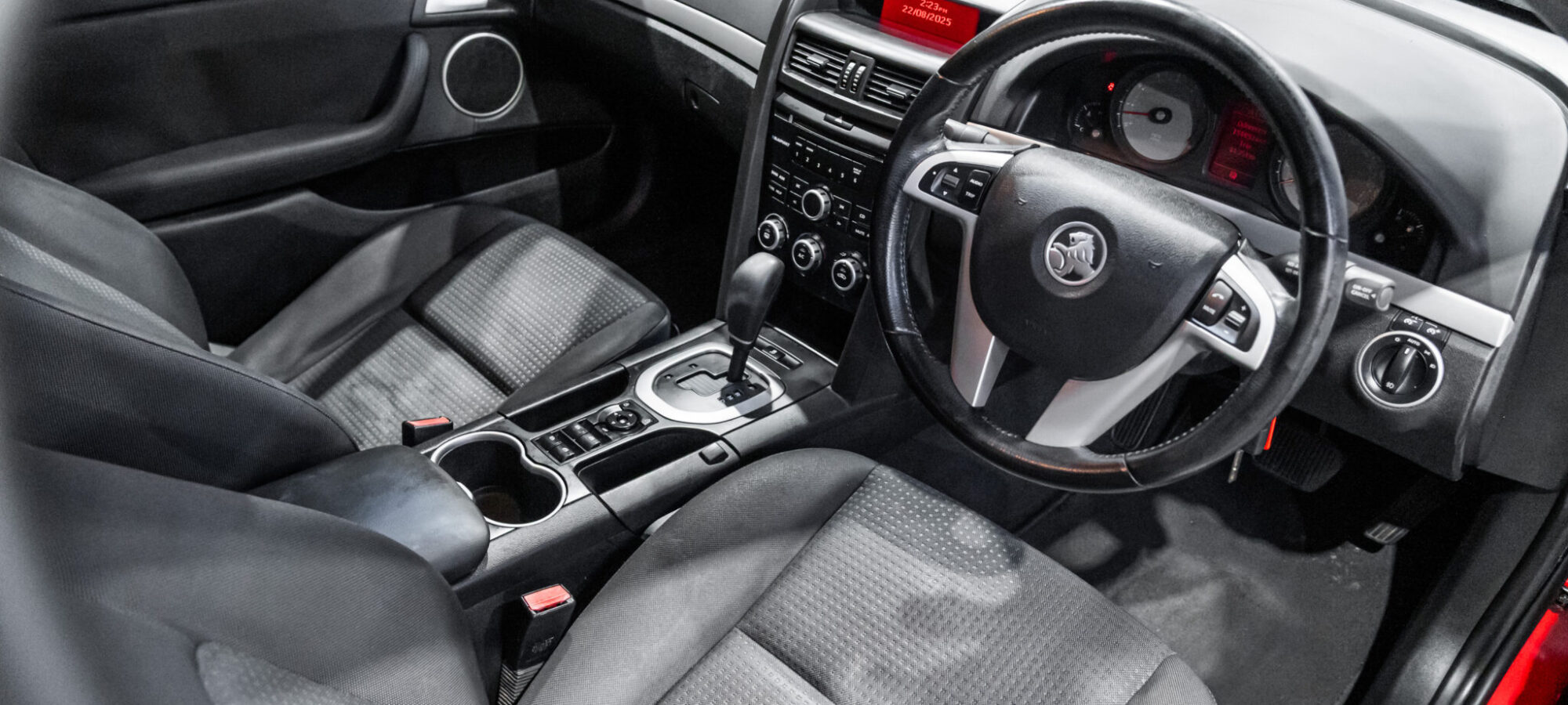 Vehicle Gallery Image