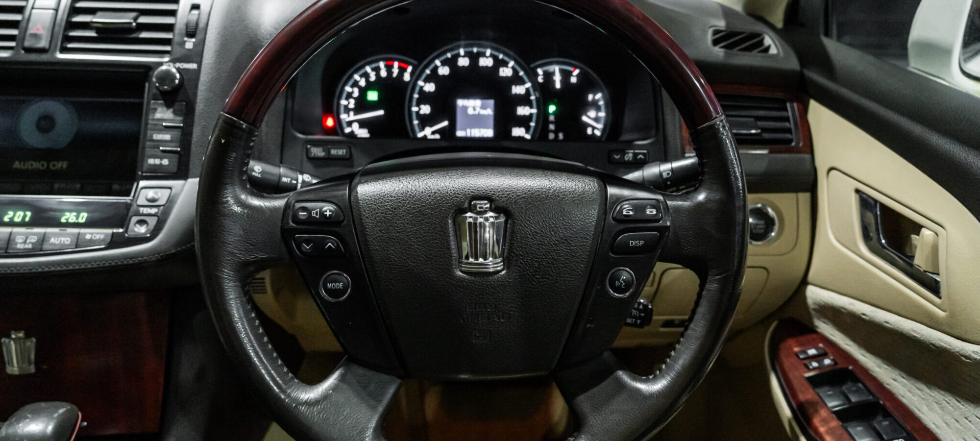 Vehicle Gallery Image
