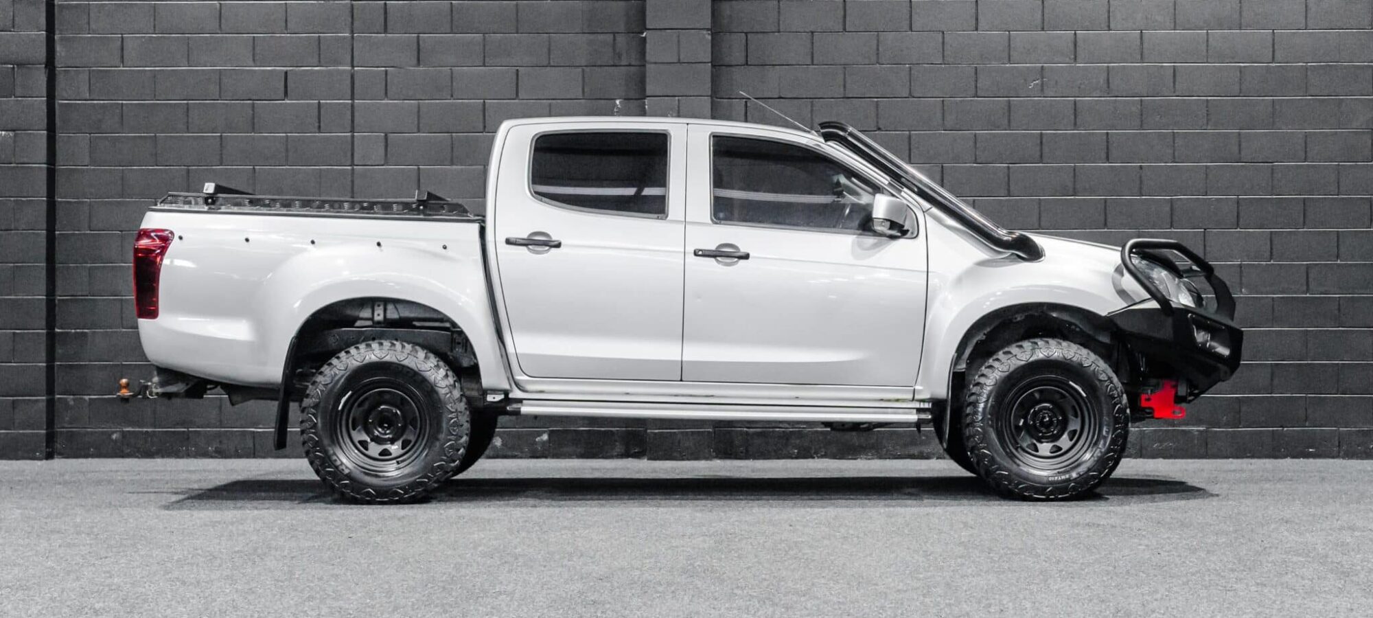 Vehicle Gallery Image