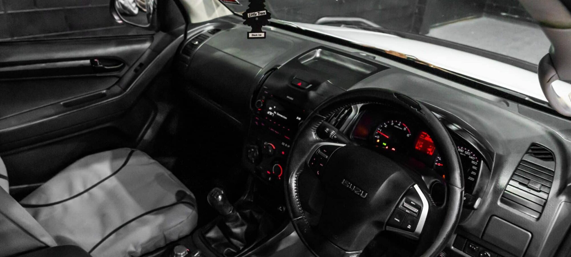 Vehicle Gallery Image