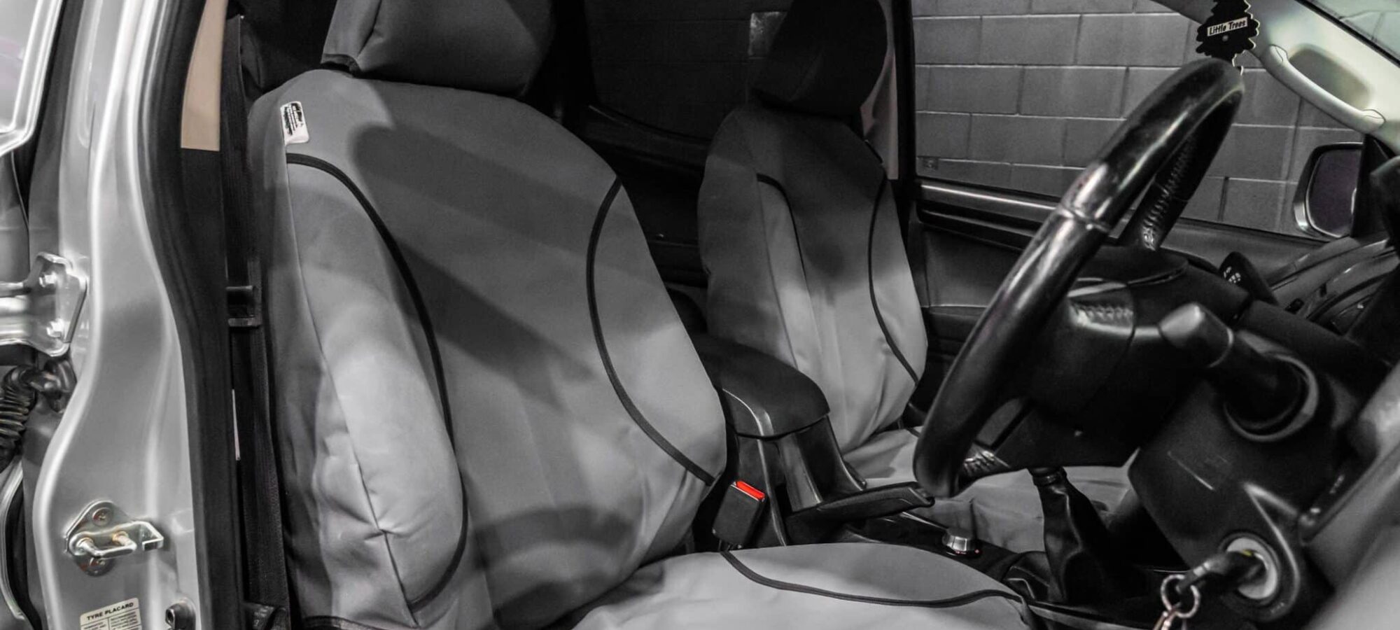 Vehicle Gallery Image