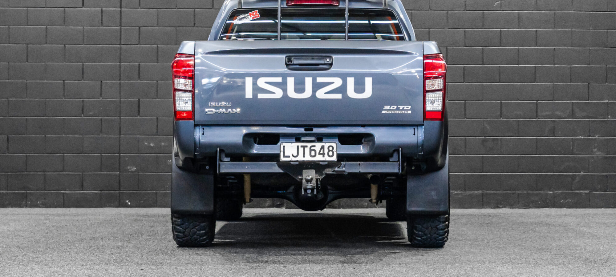 Vehicle Gallery Image