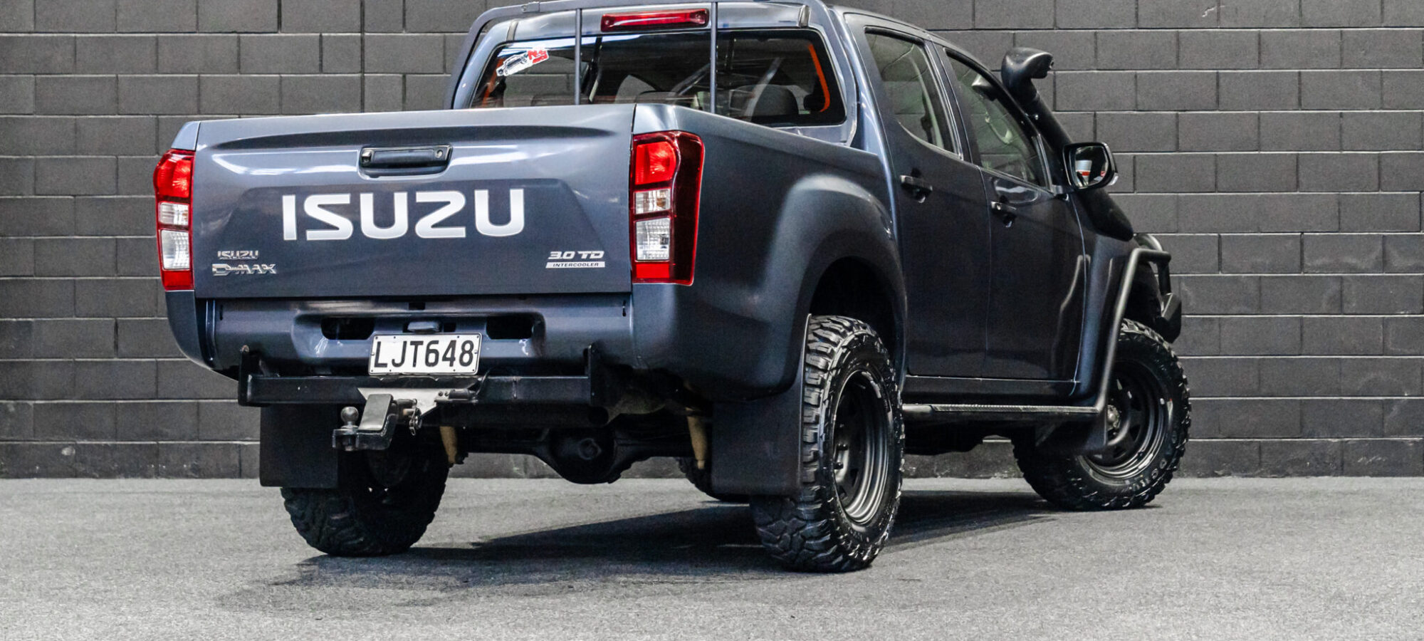 Vehicle Gallery Image