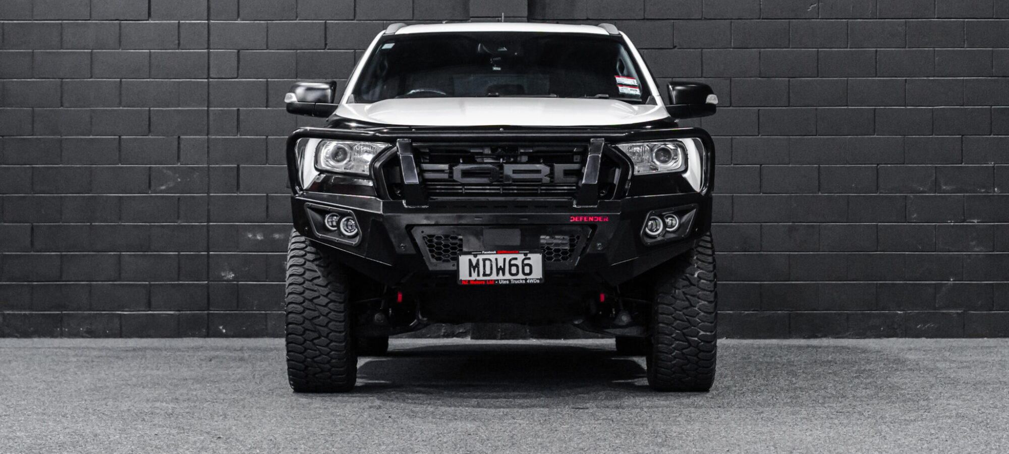 Vehicle Gallery Image