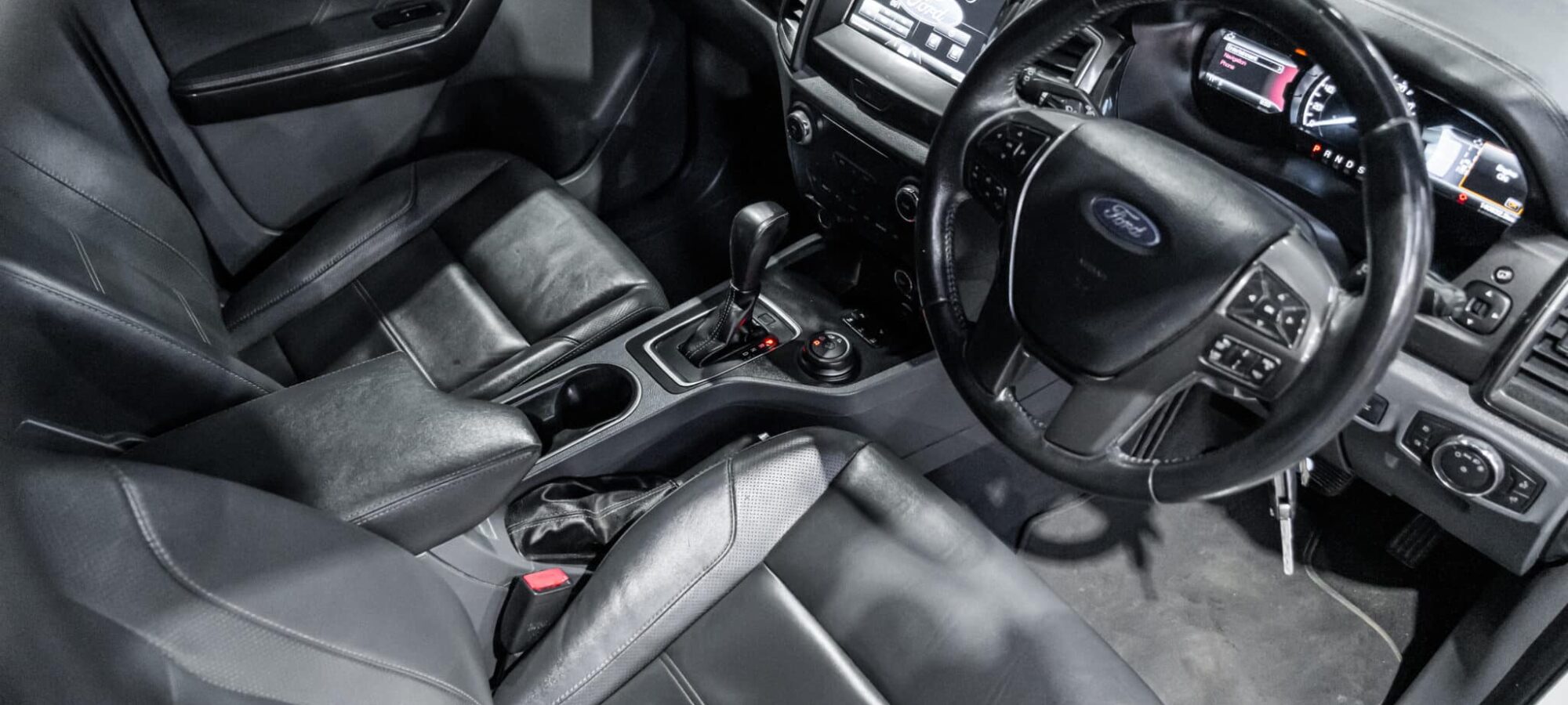 Vehicle Gallery Image