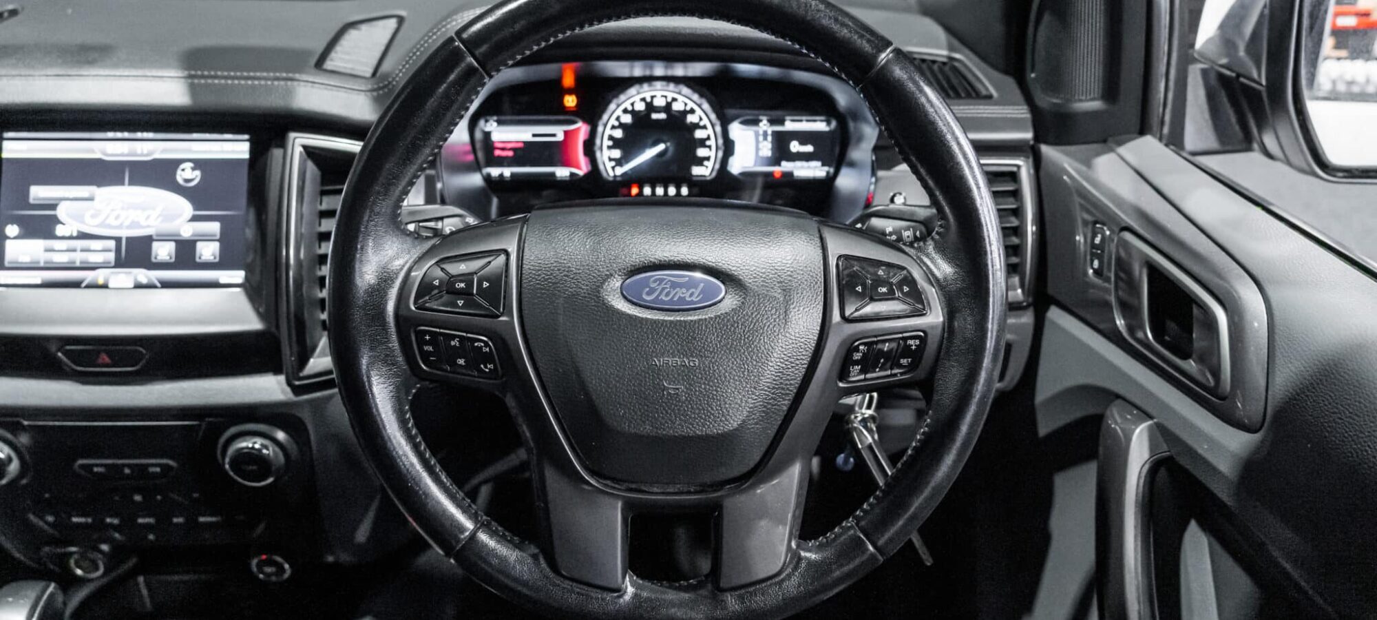 Vehicle Gallery Image
