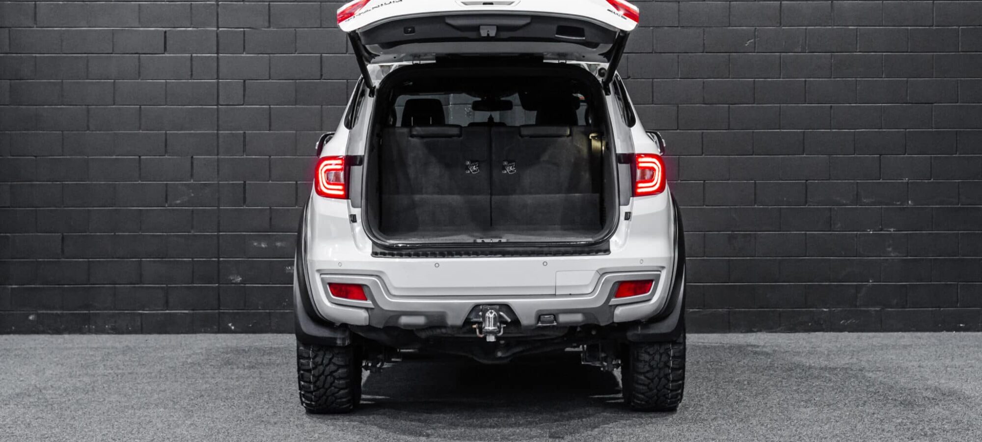 Vehicle Gallery Image