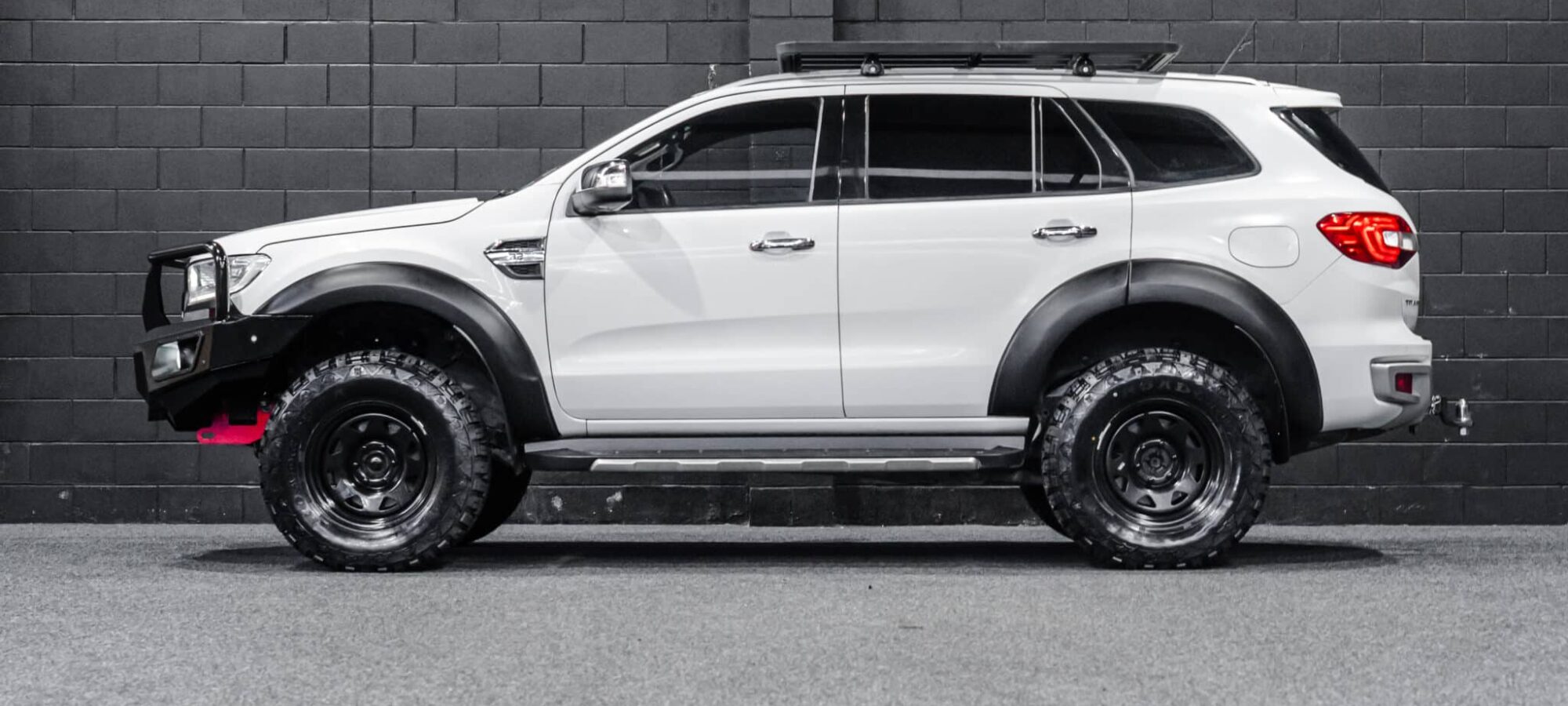 Vehicle Gallery Image