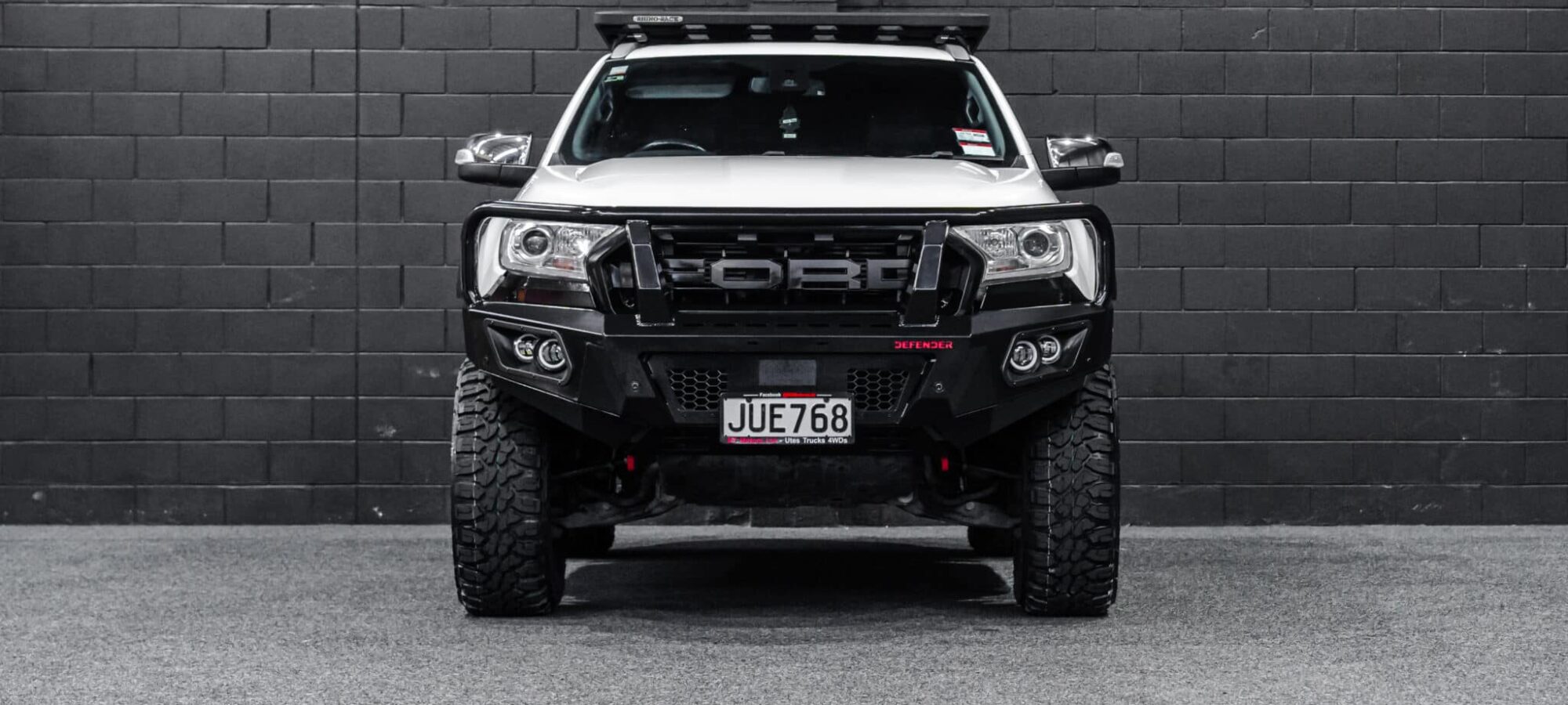 Vehicle Gallery Image