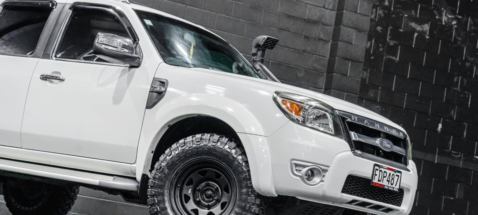 Vehicle Gallery Image